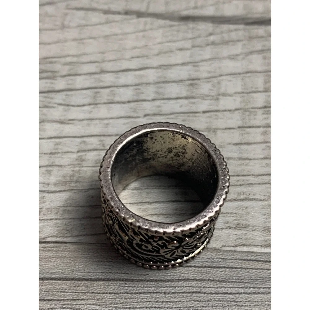 Mens Silver Tone Floral Embossed Wide Band Ring Size 9.5 Boho Style 3266